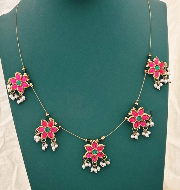Elegant Flower Necklace
